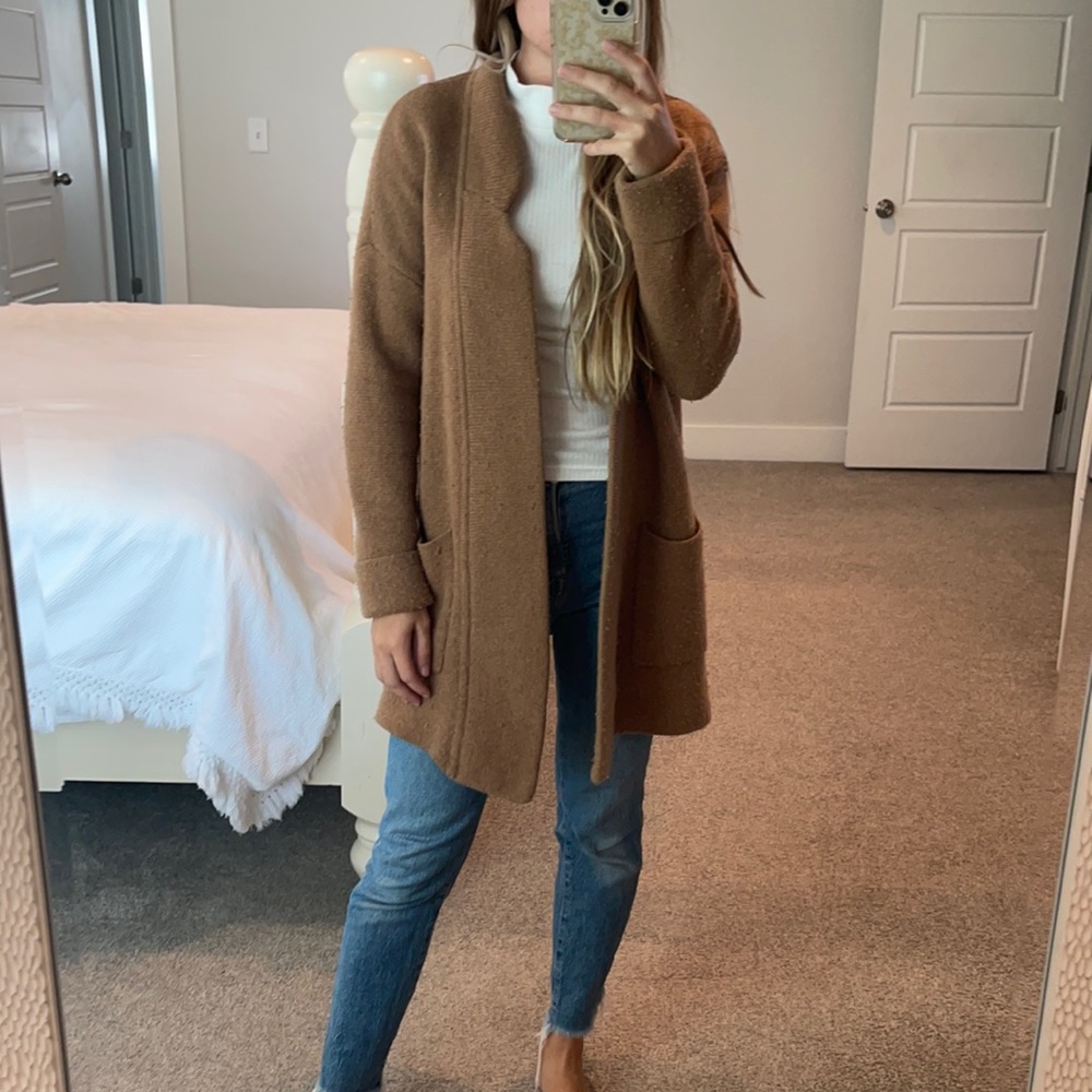 Madewell Camel Cardigan size xxs